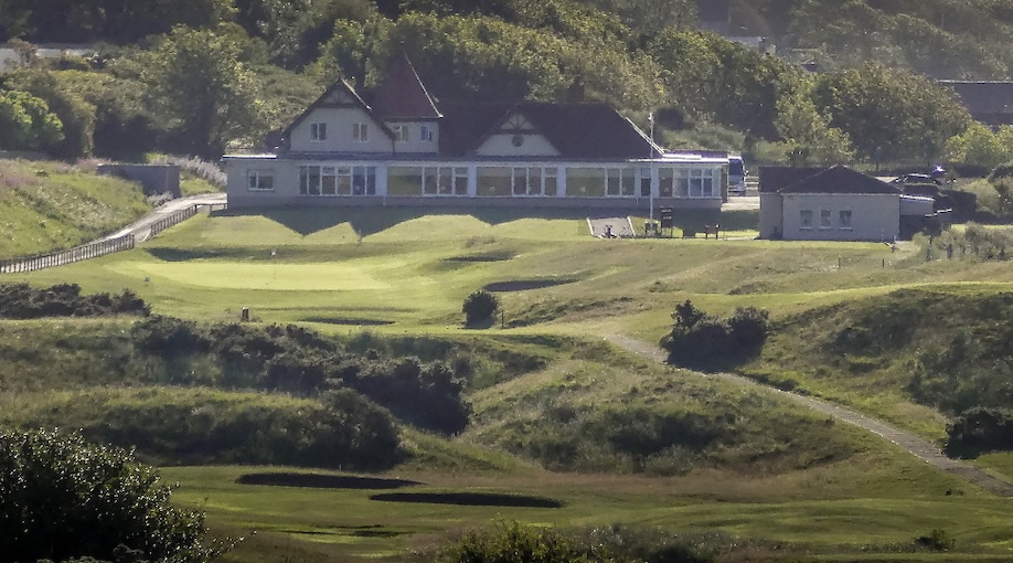 Photo of Lundin Golf Club